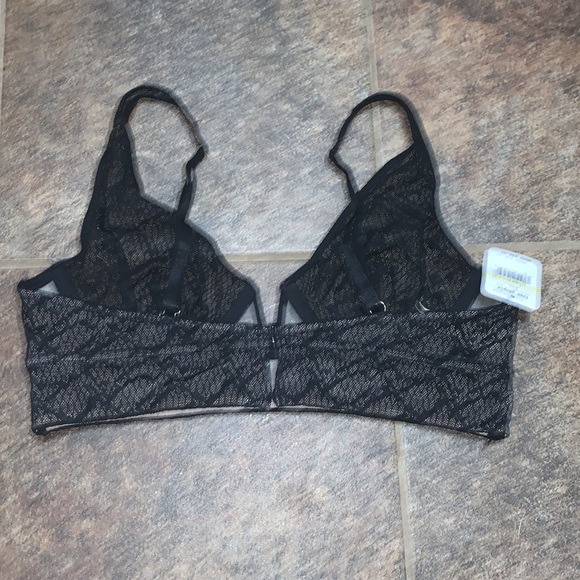 🔥 Free People Women's Lace Underwire Bra Black M NWT - Picture 4 of 7
